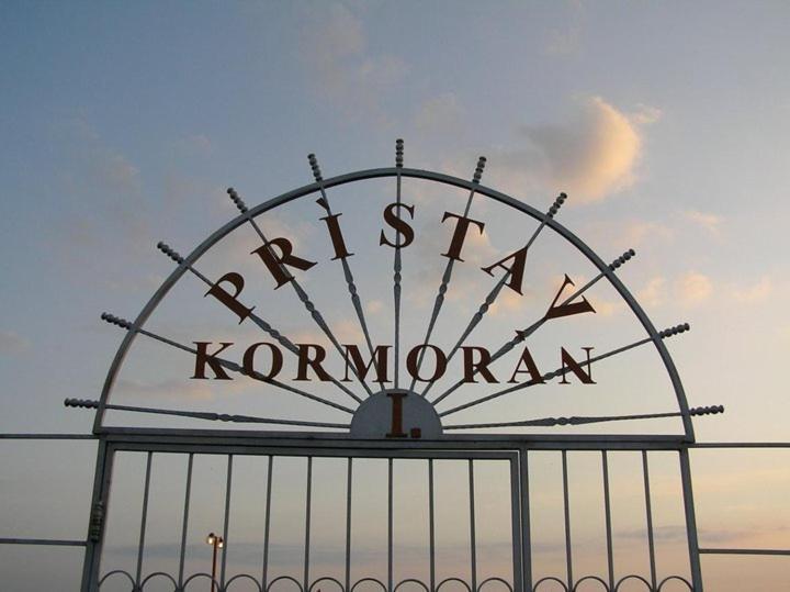 Hotel Kormoran Samorin Ngoại thất bức ảnh